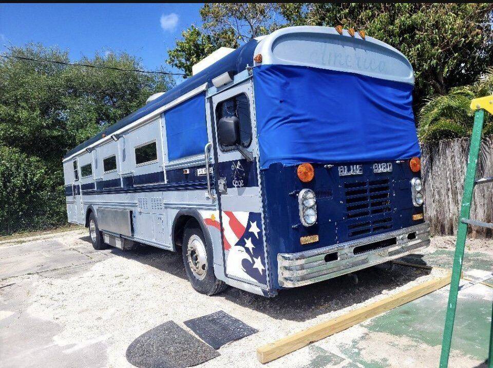 AMERICA the food truck